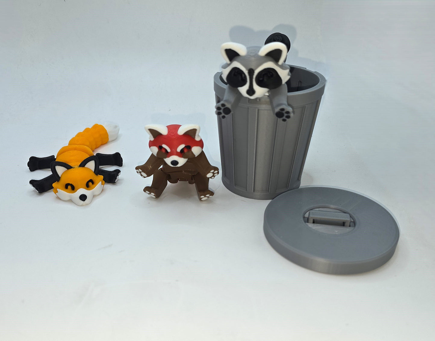 Cute Trash Animals - Racoons, Foxes, Red Pandas - No Hands 3d