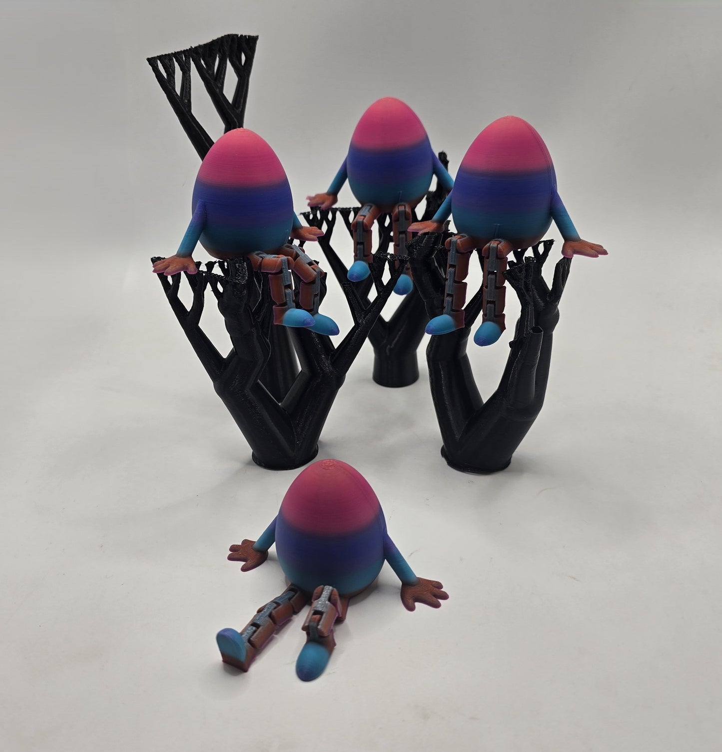 Easter egg with Legs - No Hands 3d