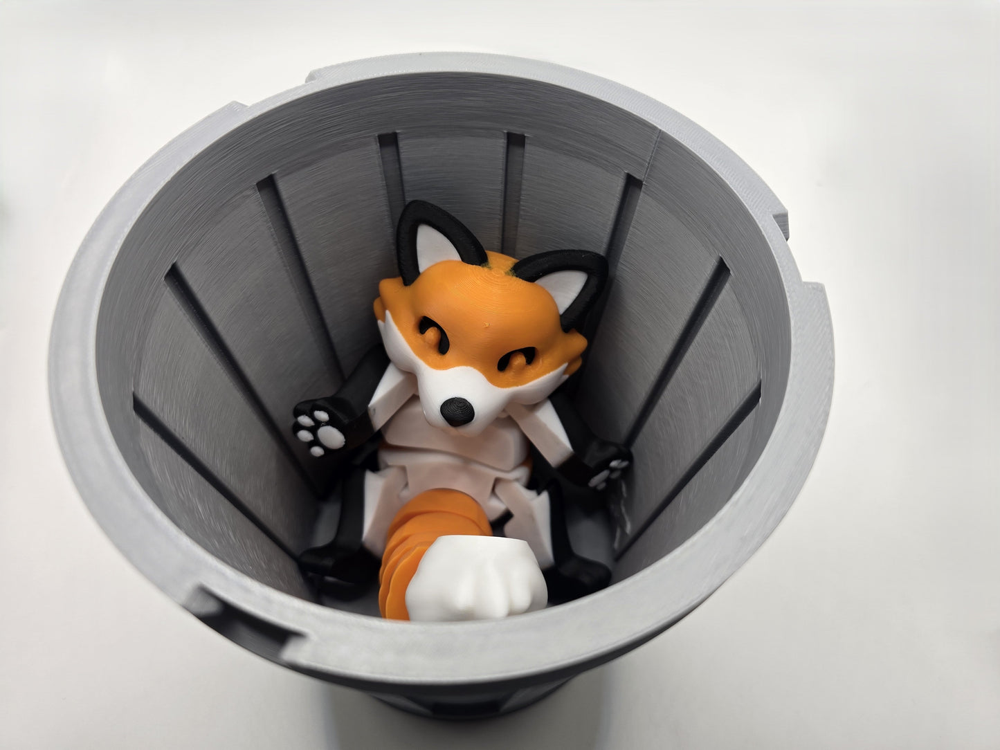 Giant Fox - No Hands 3d