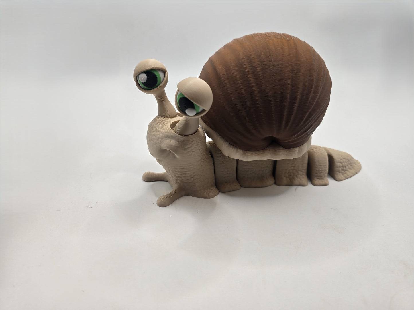 Giant Snail - No Hands 3d