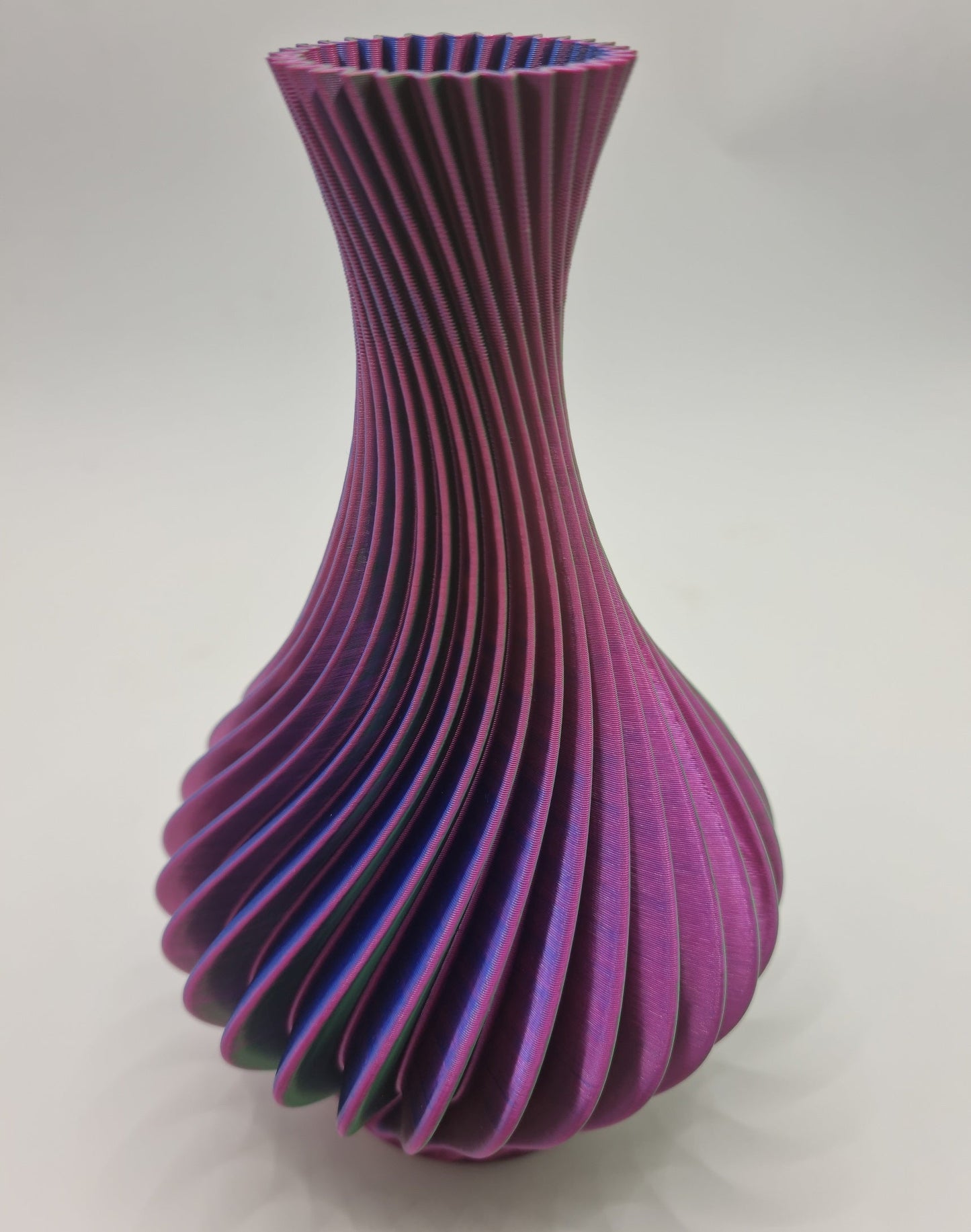 Spiral Vase or Bowl - No Hands 3d