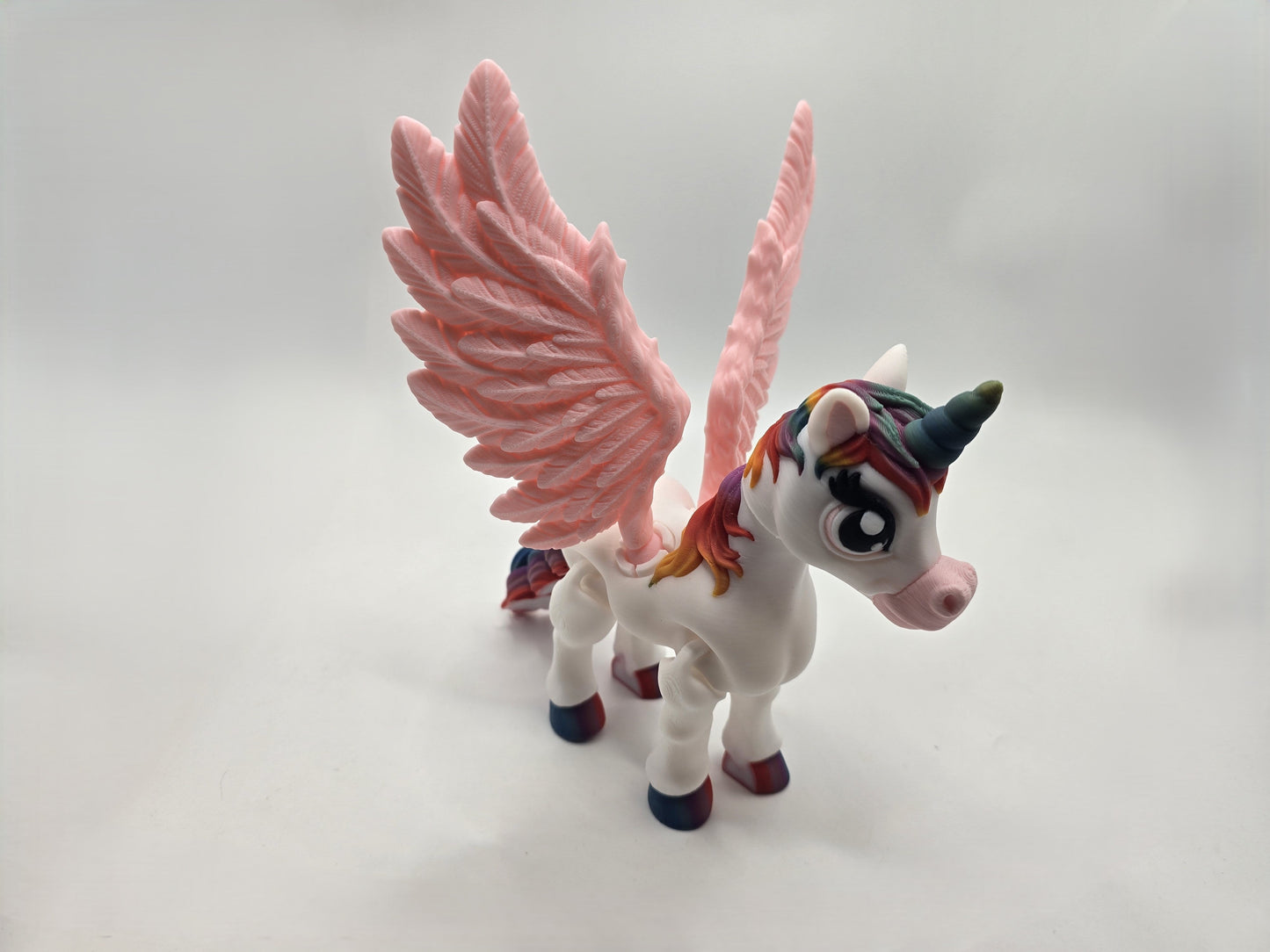 Unicorn - No Hands 3d