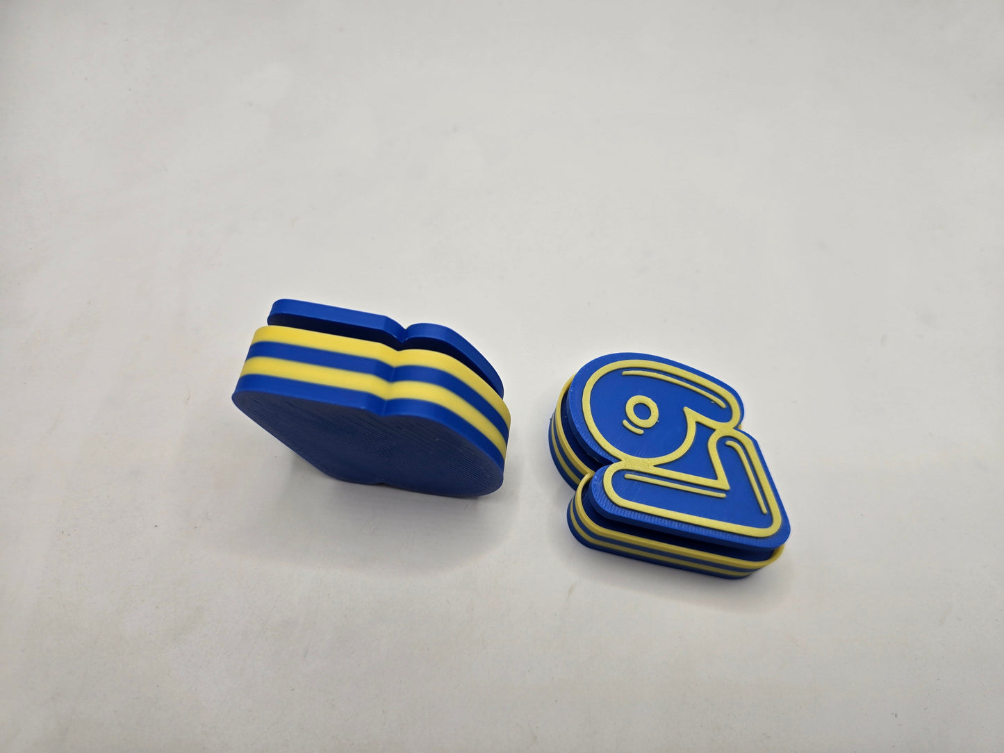 67 Fidget Clicker - No Hands 3d