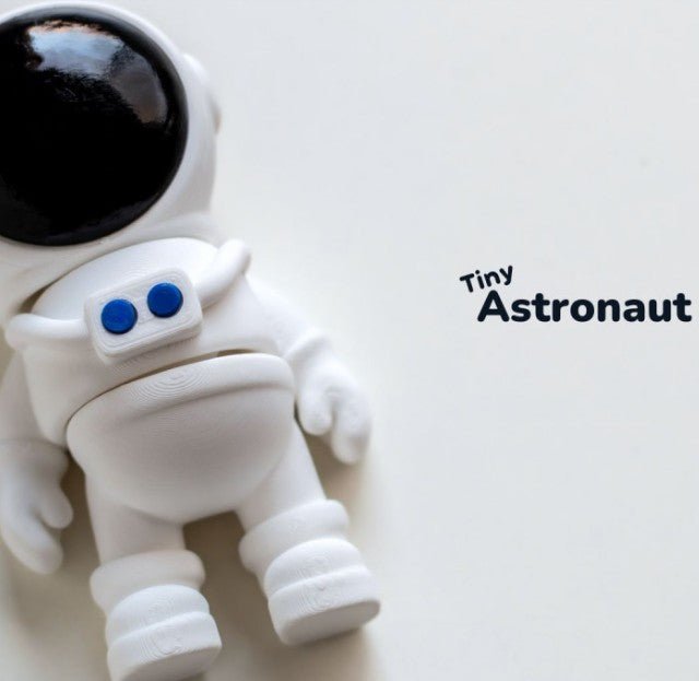 Astronaut - No Hands 3d