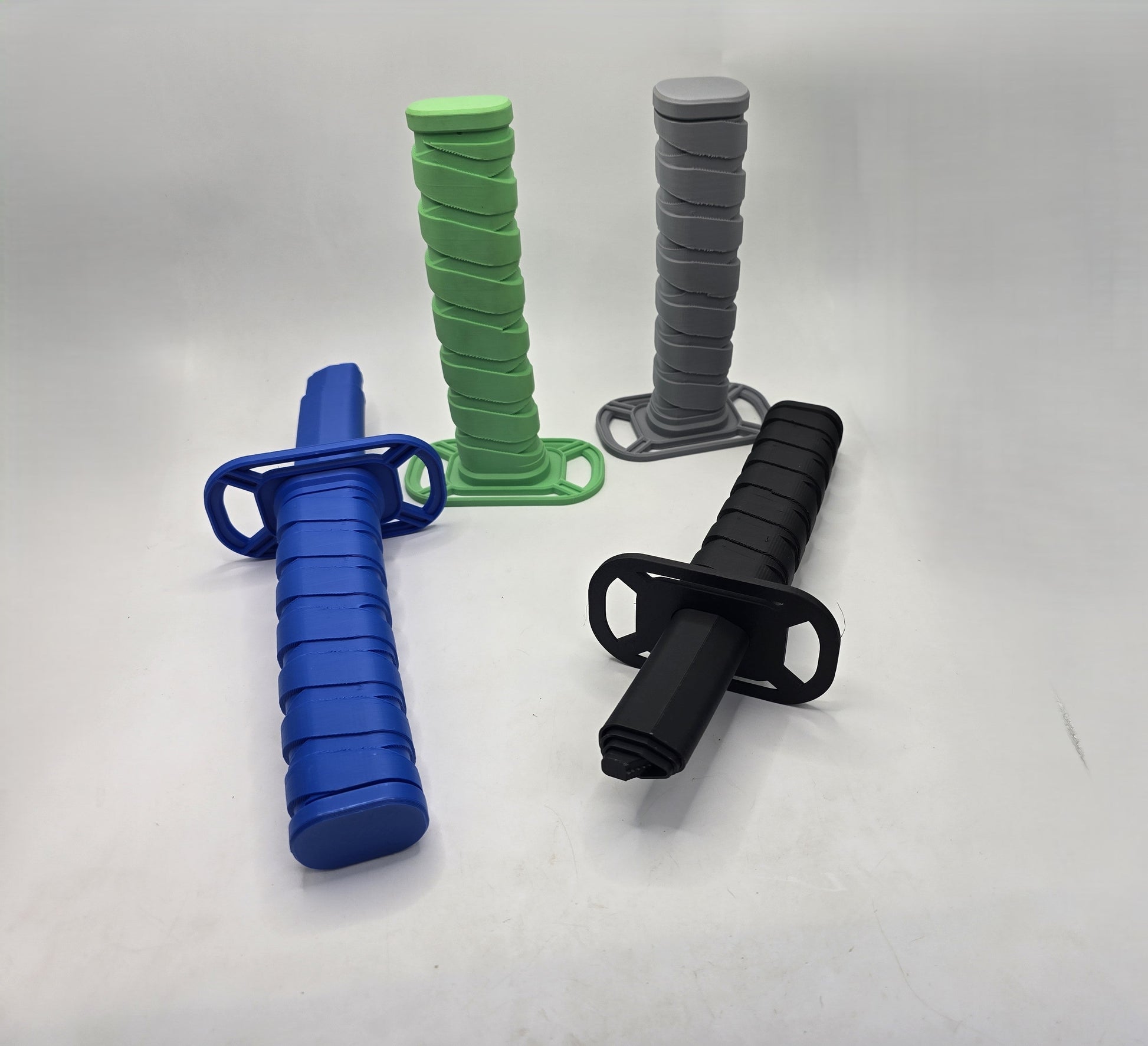 Collapsible Katana - No Hands 3d