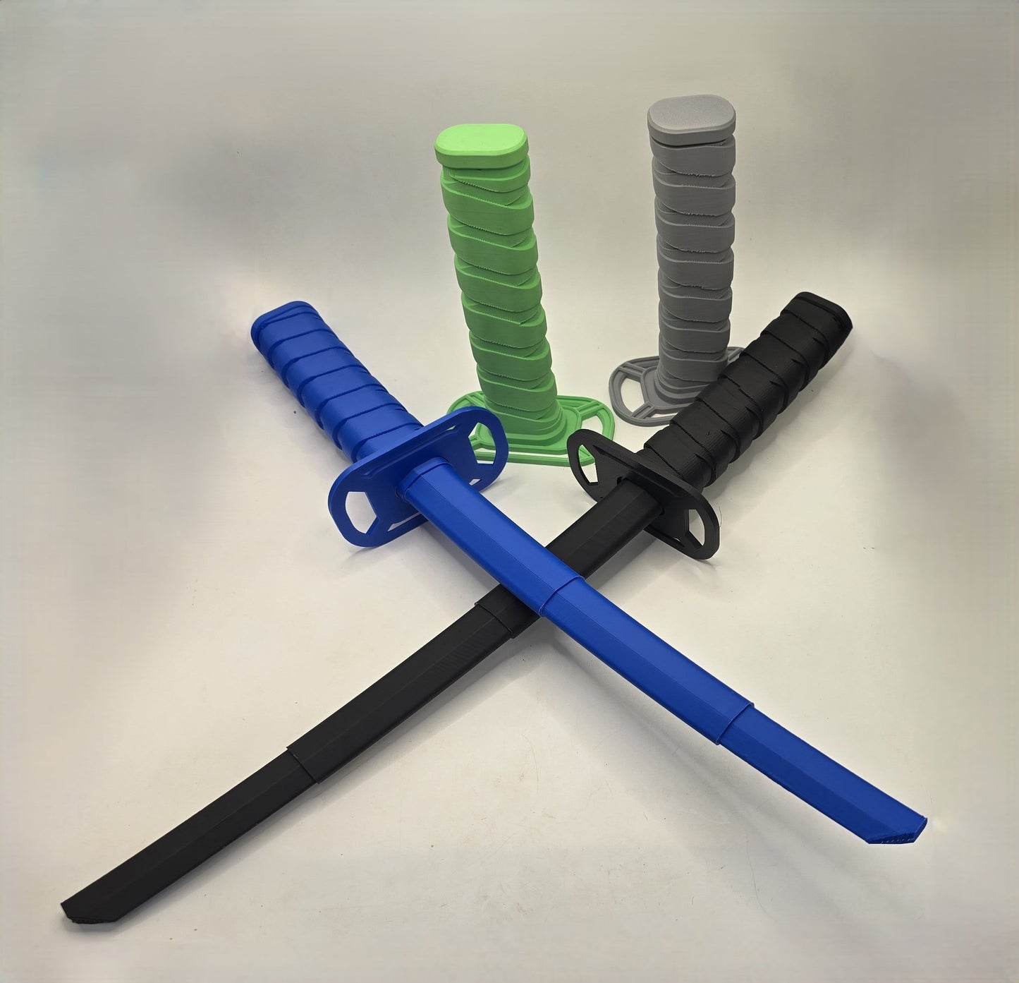 Collapsible Katana - No Hands 3d