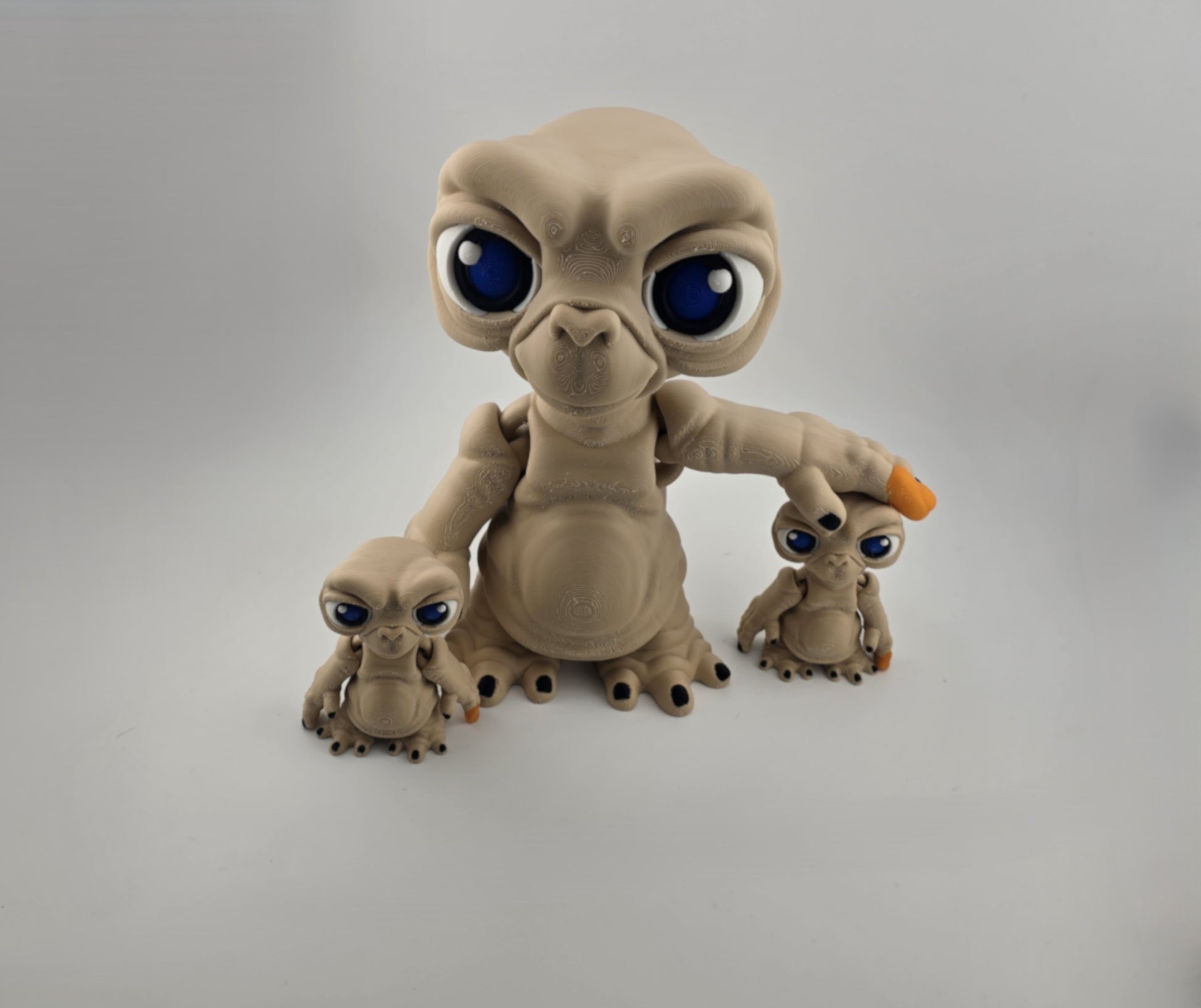 ET - No Hands 3d