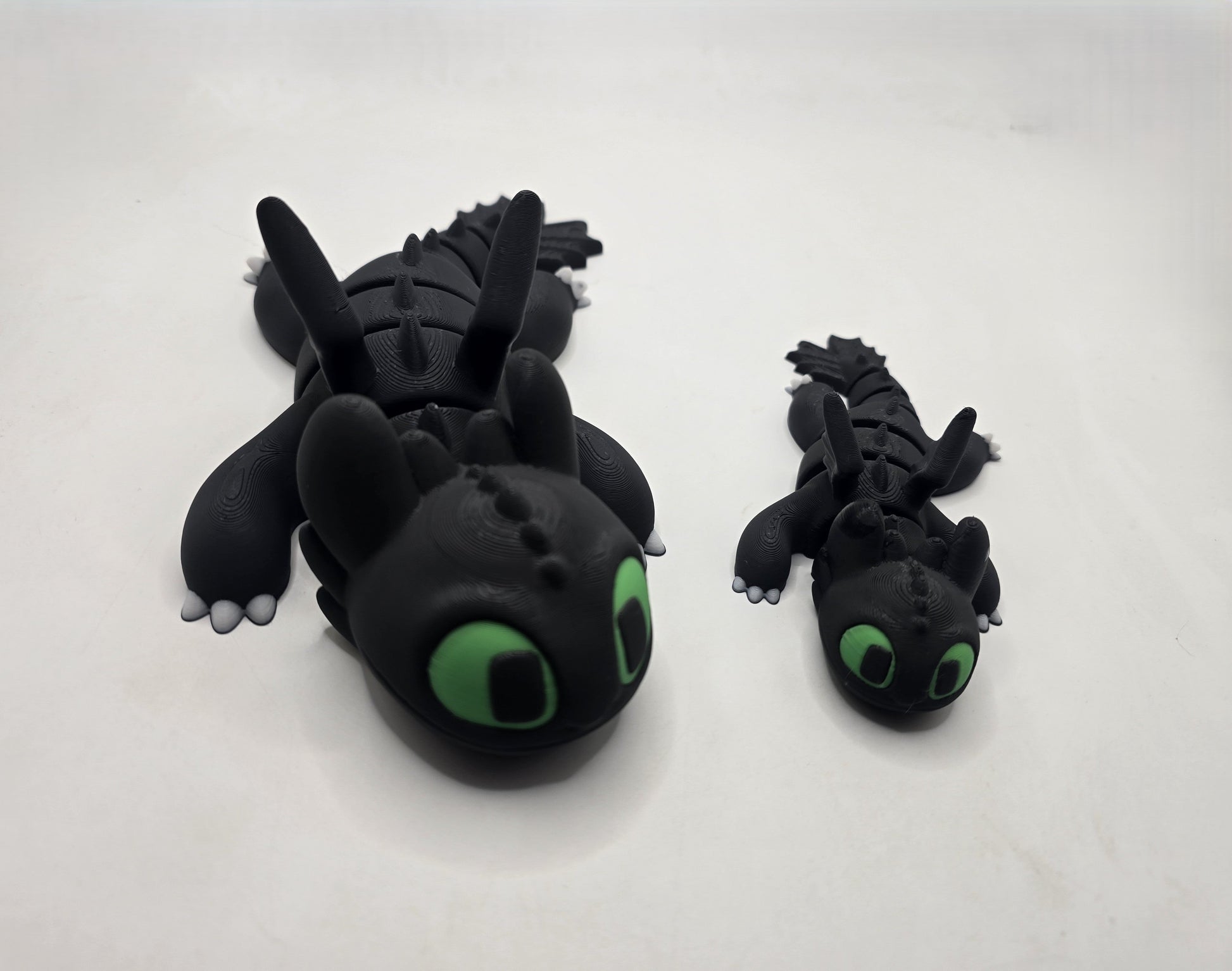 Green eyed Flying dragon - No Hands 3d