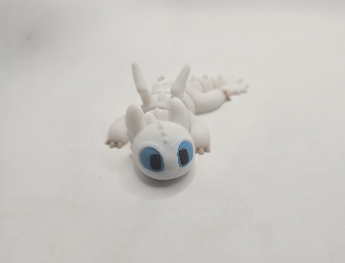 Green eyed Flying dragon - No Hands 3d