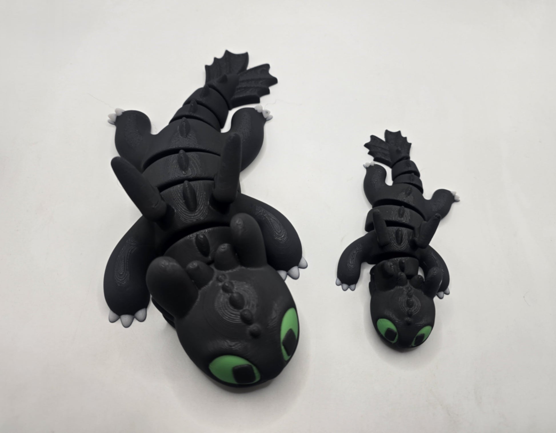 Green eyed Flying dragon - No Hands 3d