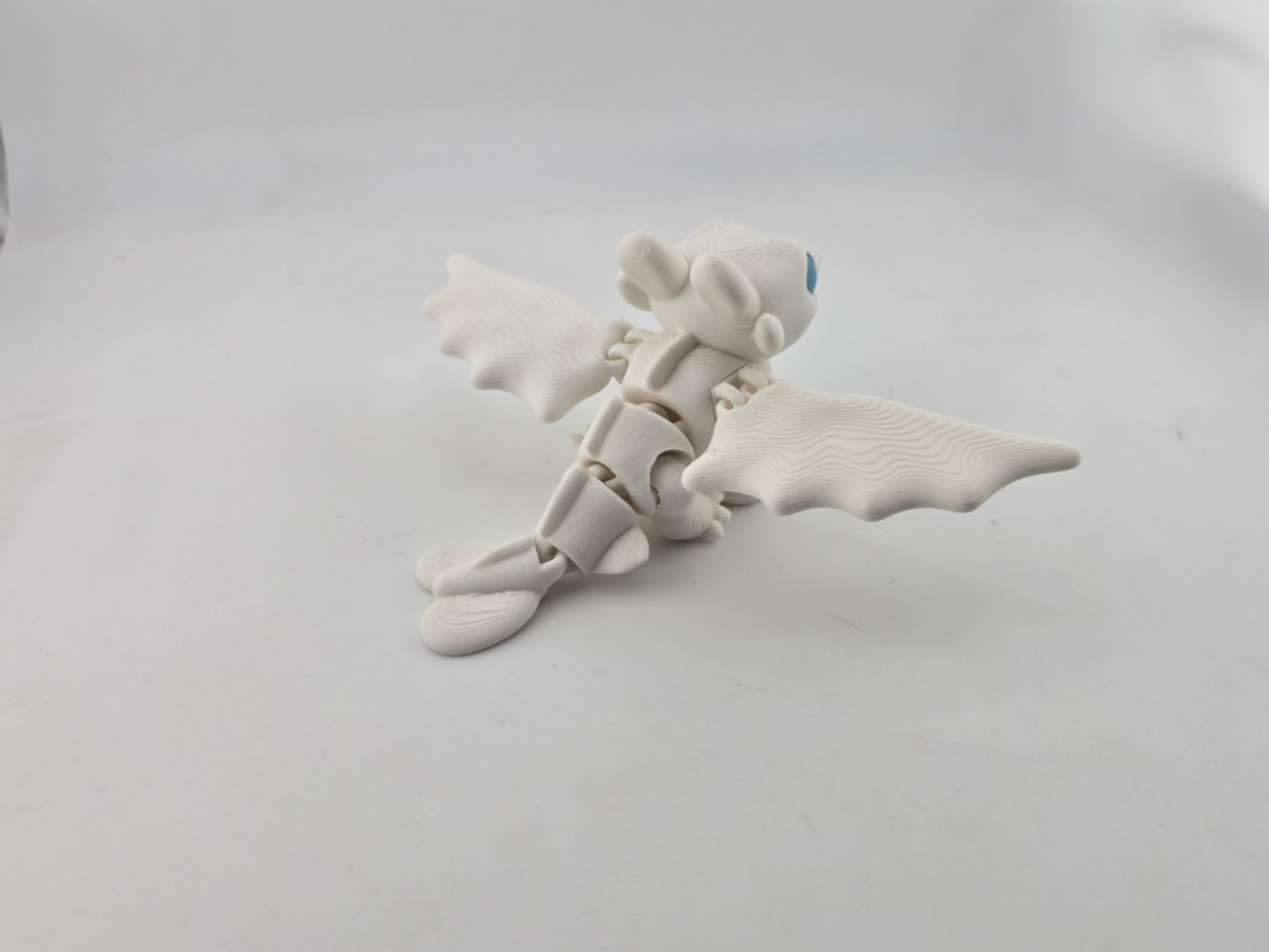 Green Eyed Flying dragon with wings - No Hands 3d
