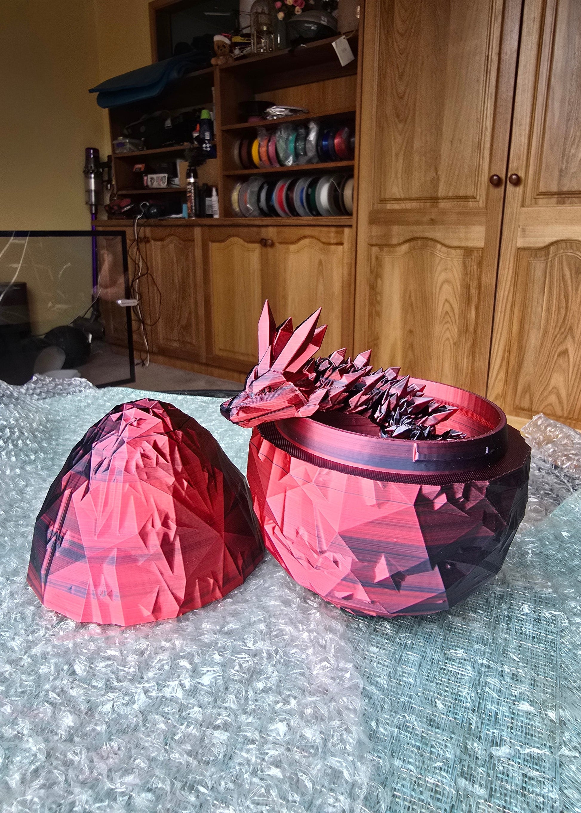 Medium Crystal Dragon - No Hands 3d