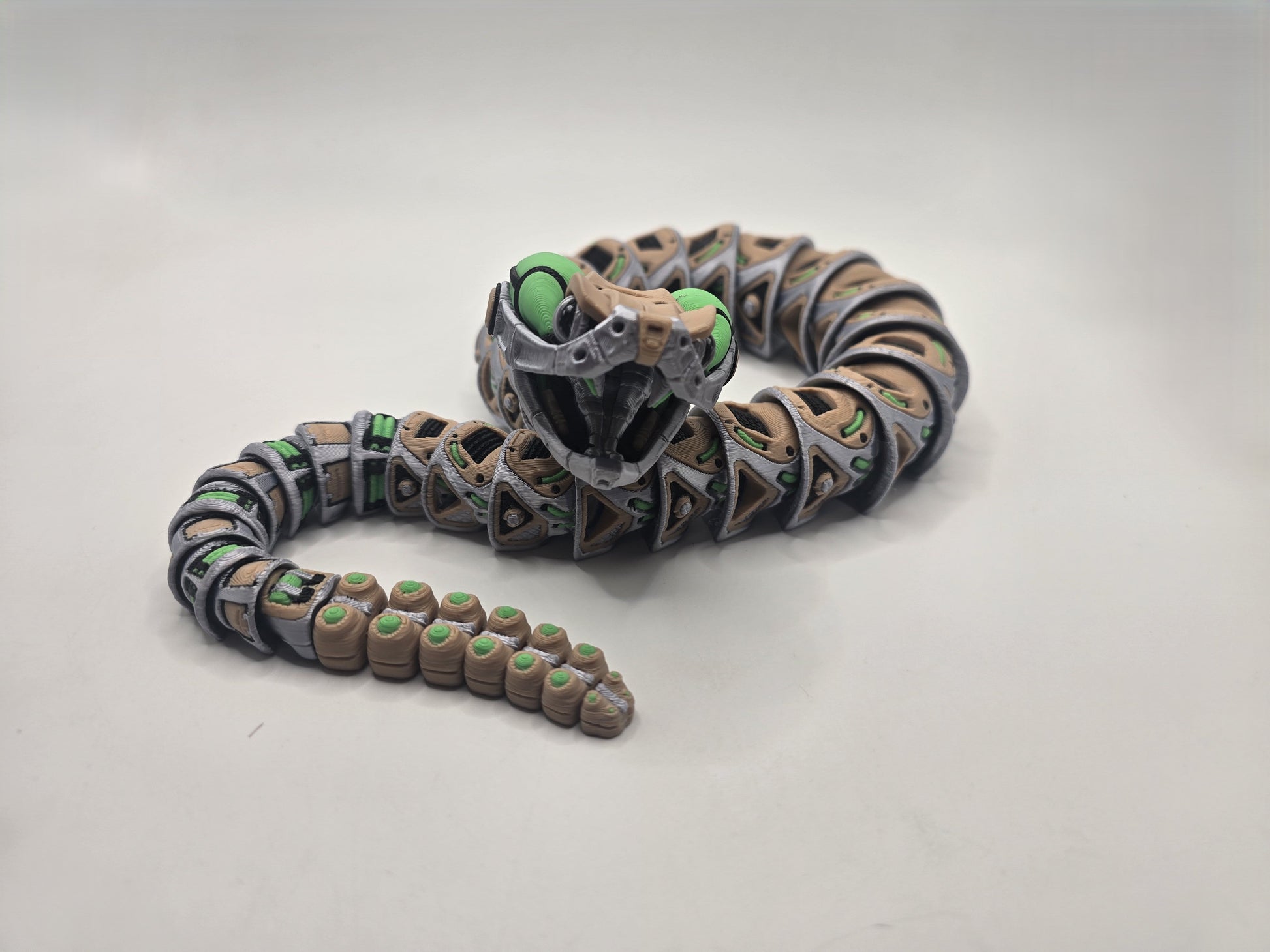 Robo RattleSnake - No Hands 3d