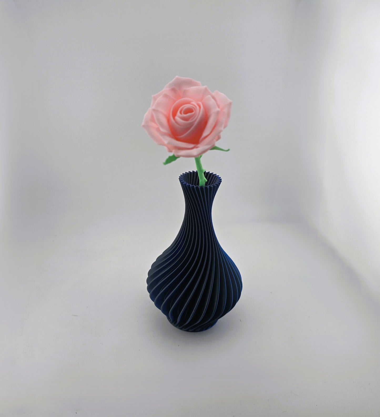 Roses - No Hands 3d
