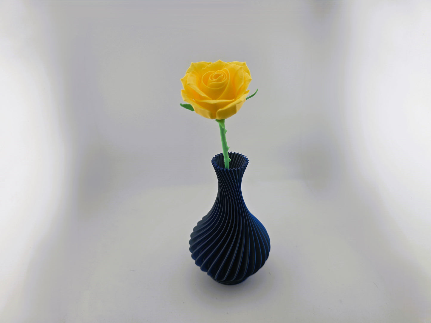 Roses - No Hands 3d