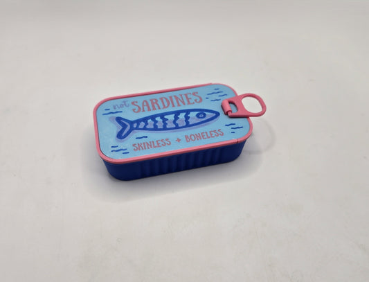 Sardine Jewelery Box - No Hands 3d