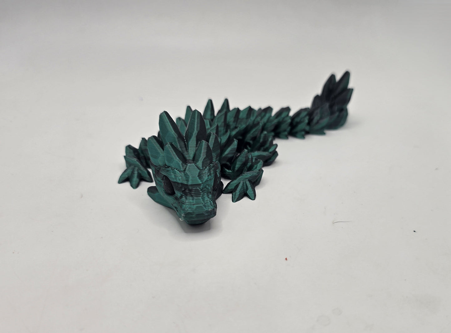 Small Gemstone Dragons - No Hands 3d