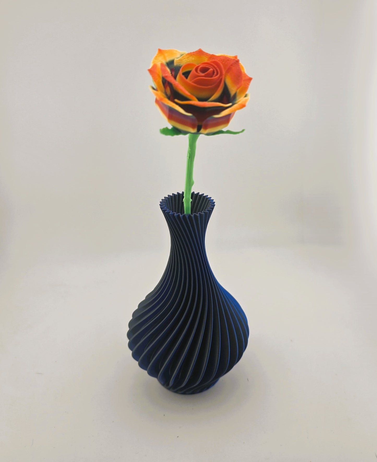 Spiral Vase or Bowl - No Hands 3d