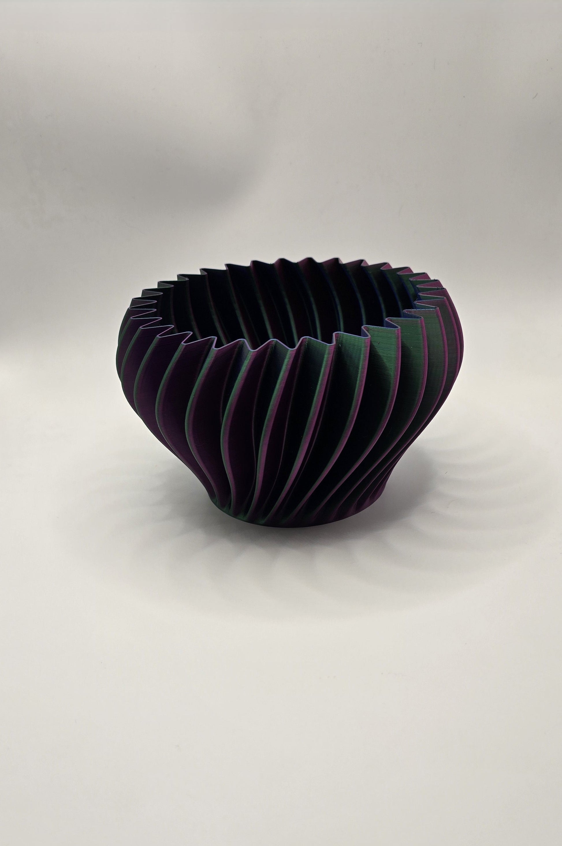 Spiral Vase or Bowl - No Hands 3d