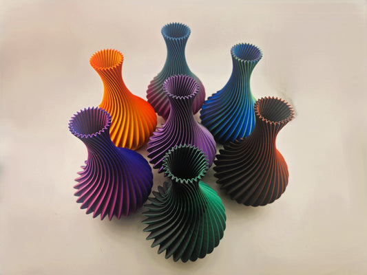 Spiral Vase or Bowl - No Hands 3d
