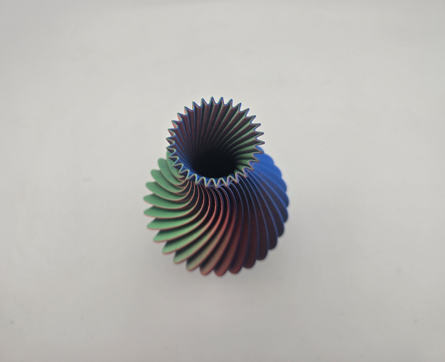 Spiral Vase or Bowl - No Hands 3d