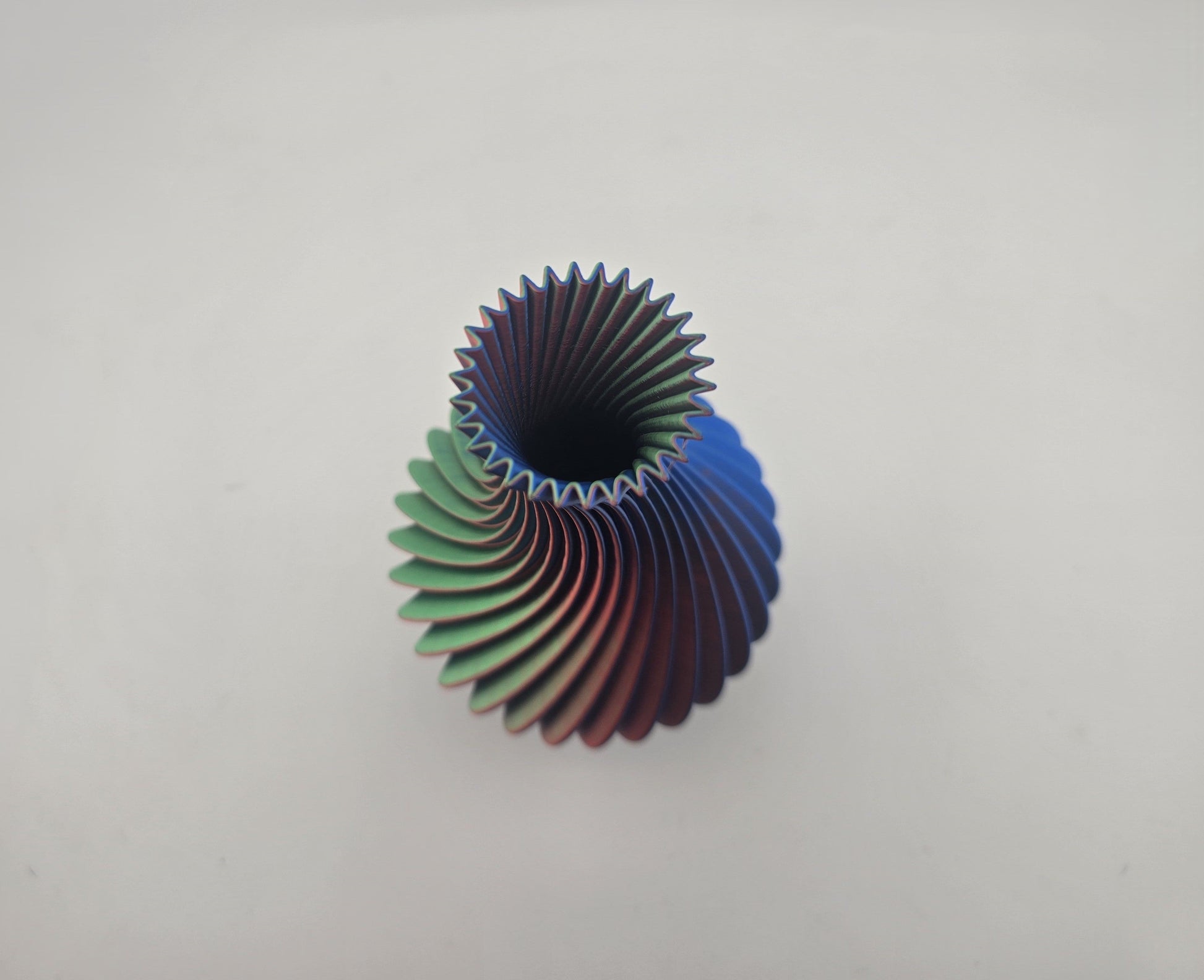 Spiral Vase or Bowl - No Hands 3d