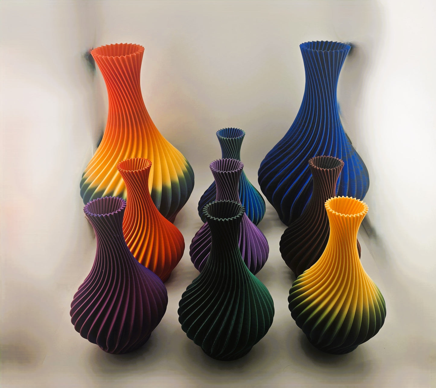 Spiral Vase or Bowl - No Hands 3d