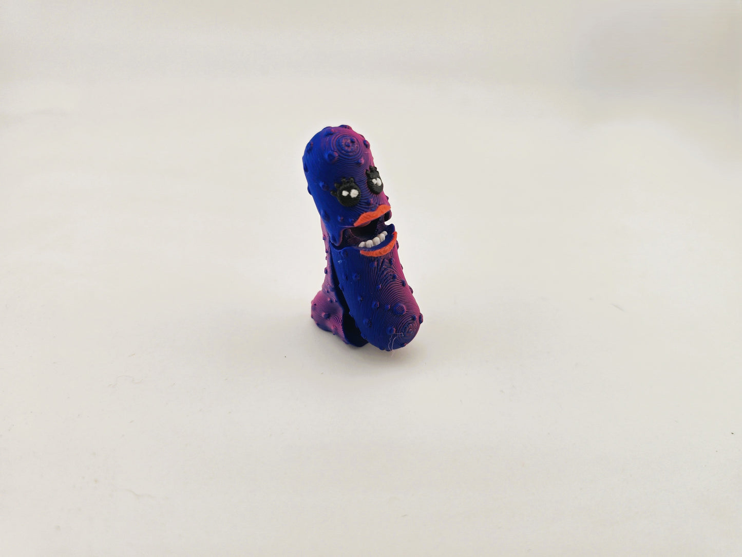 The MINI Emotional Support Pickles - No Hands 3d
