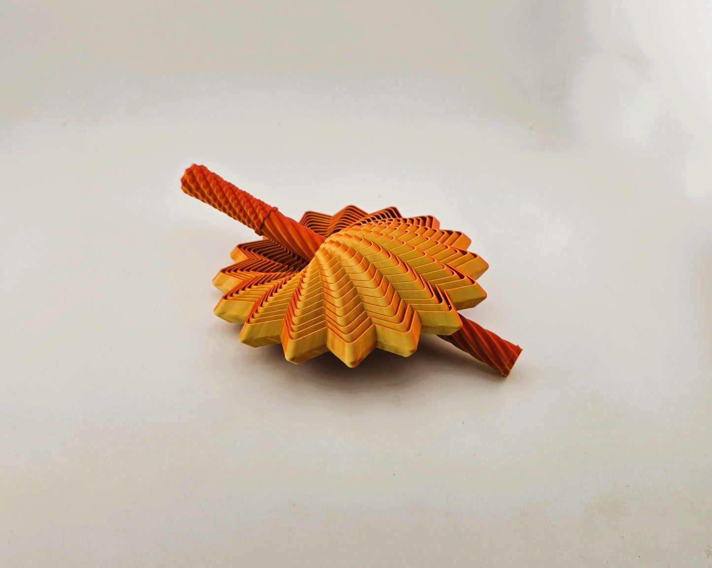 Twisty Noisemaker - No Hands 3d