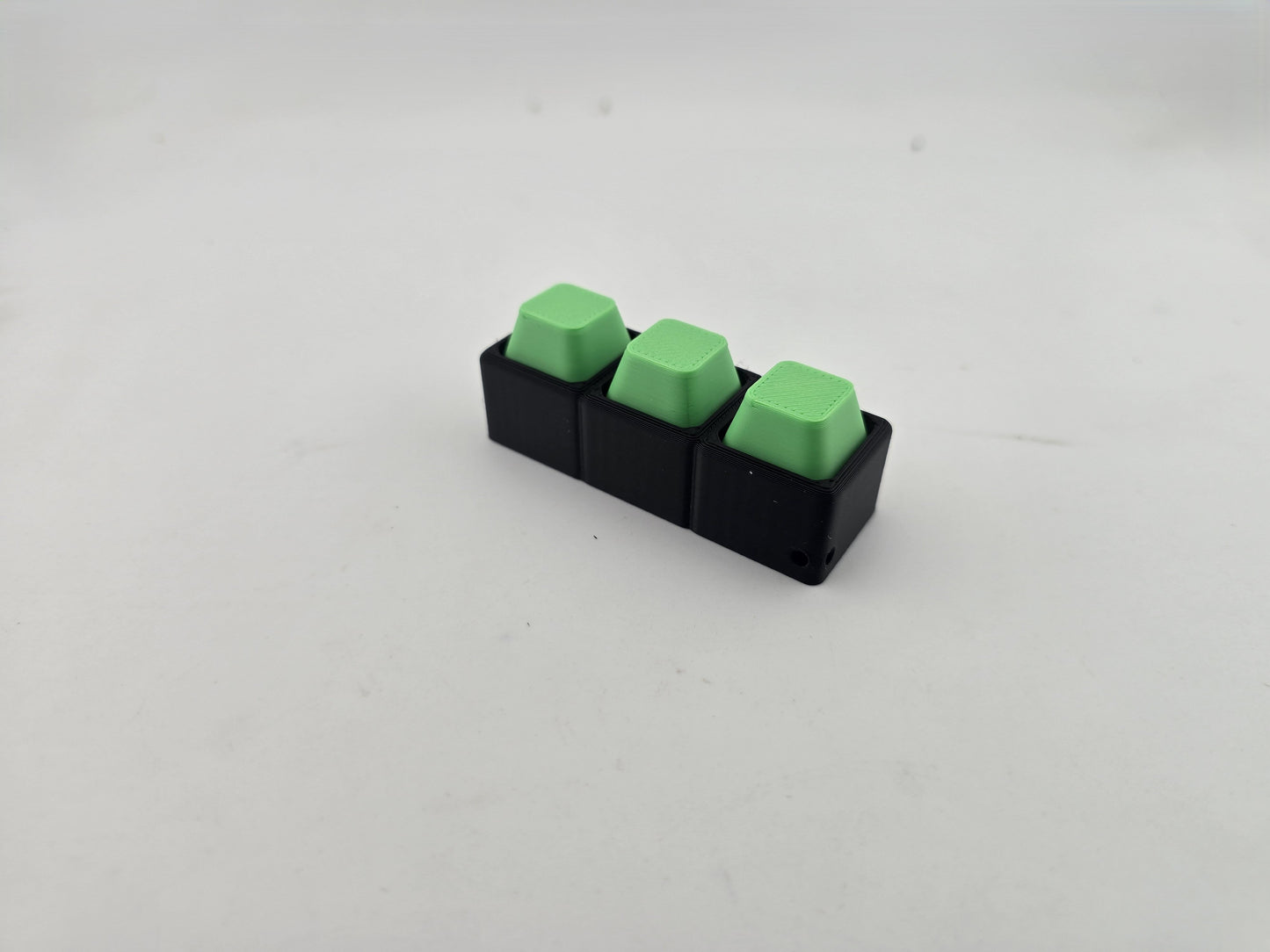 Viral Keyboard Clickers - No Hands 3d